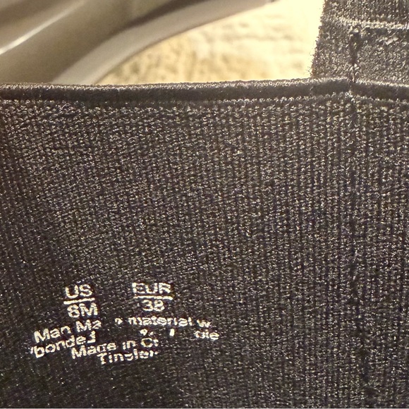 Sam Edelman | TINSLEY Chelsea Glossy Black Rain Boots | Size 8 - Picture 8 of 8